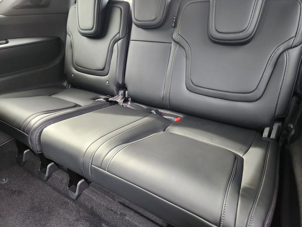 New 2026 Nissan Armada PRO-4X w/ Captain's Chari Seat Package image 11