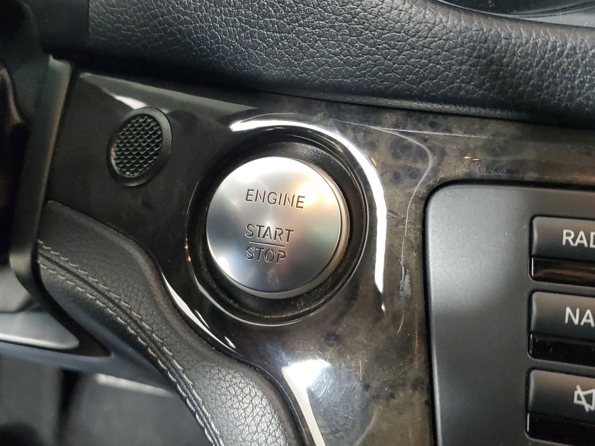 Used 2014 Mercedes-Benz SL 550 image 45