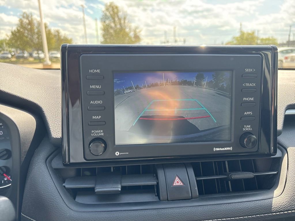 Used 2021 Toyota RAV4 LE FWD image 24