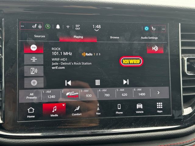 Certified 2025 Dodge Durango GT image 32