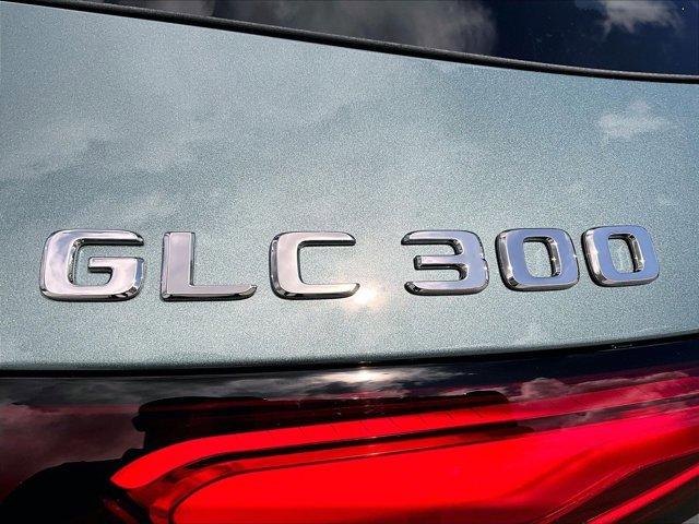 Used 2026 Mercedes-Benz GLC 300 image 26