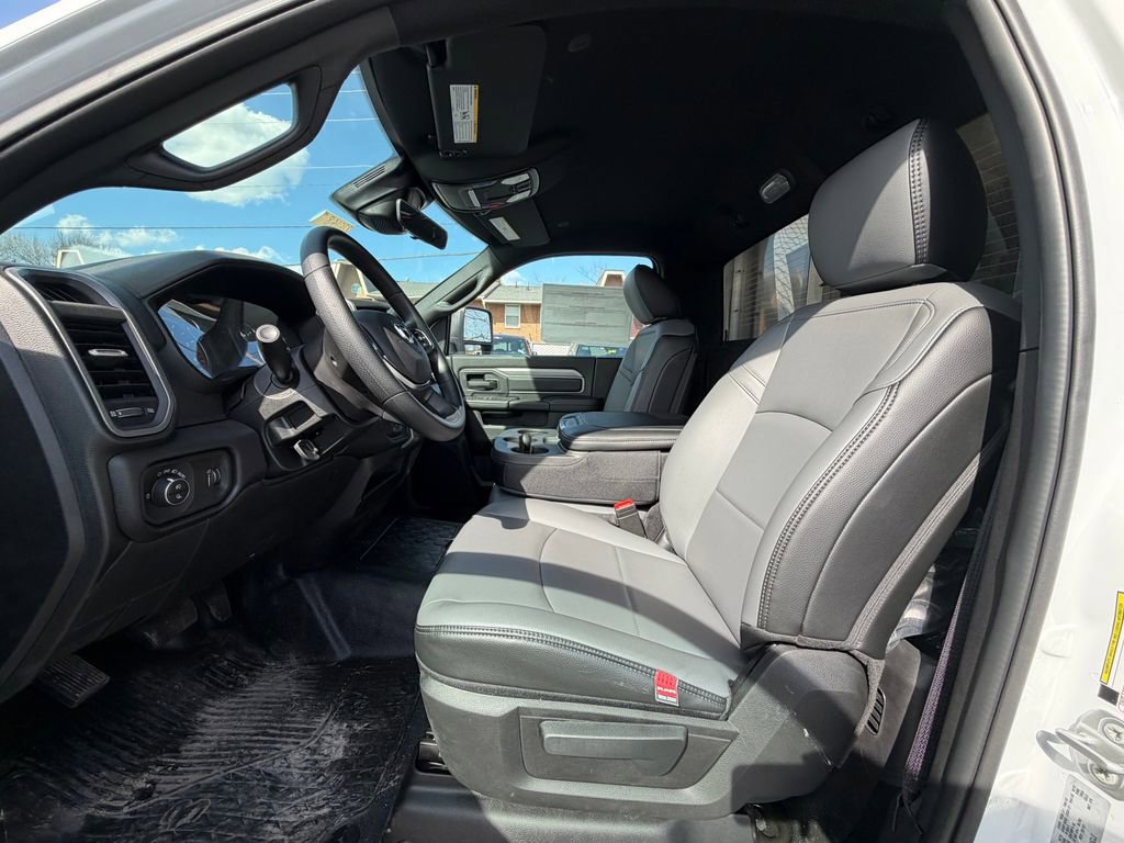 New 2026 RAM 4500 Tradesman w/ Chrome Appearance Group image 12