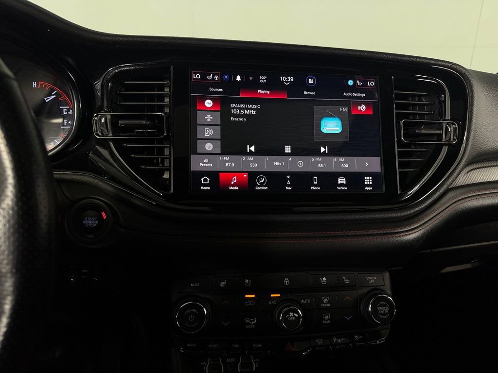 Used 2023 Dodge Durango R/T w/ Tow 'N Go Package AWD/4WD image 18