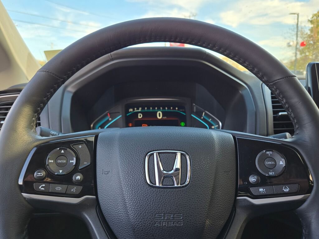 Used 2024 Honda Odyssey Elite image 34