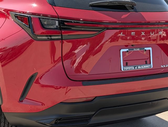 Used 2024 Lexus NX 250 FWD image 7