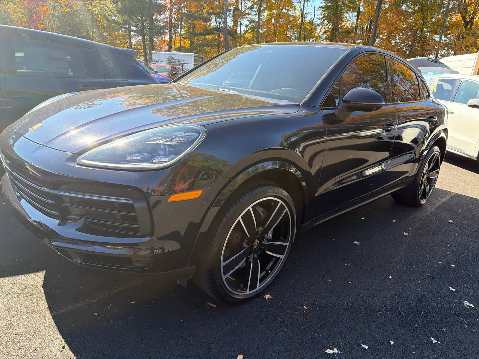 Used 2022 Porsche Cayenne Coupe AWD/4WD image 2