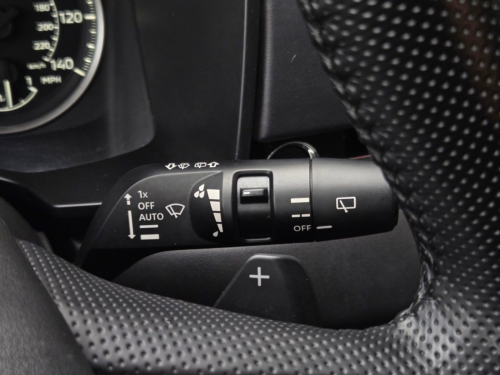 Used 2024 Mitsubishi Outlander SE Black Edition image 23