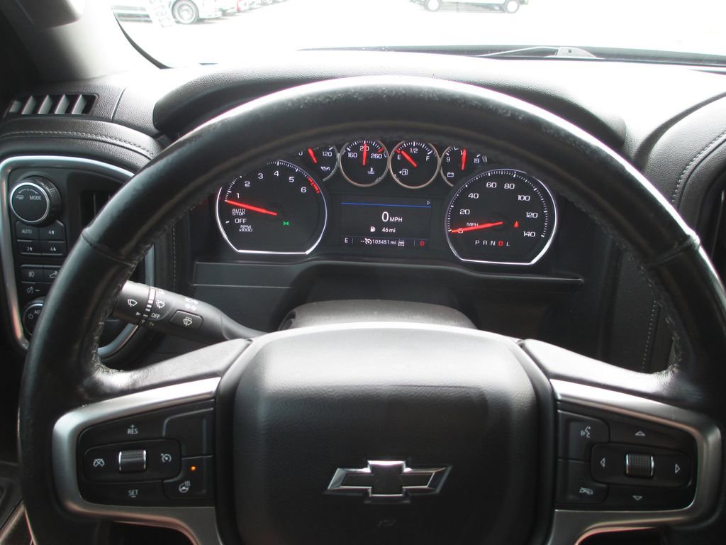 Used 2021 Chevrolet Silverado 1500 LT Trail Boss w/ Convenience Package II image 31