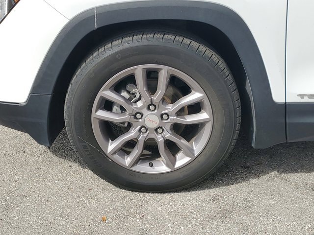 Used 2023 GMC Terrain SLT image 10