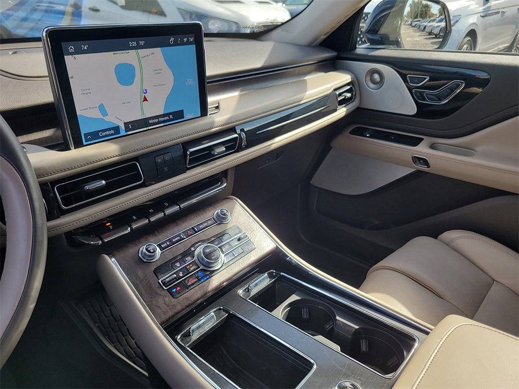 Certified 2021 Lincoln Aviator Grand Touring w/ Equipment Group 302A image 19