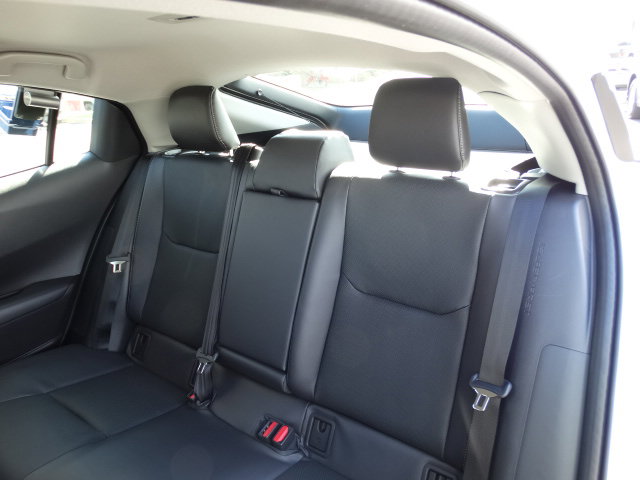 New 2026 Toyota Prius Plug-In Hybrid FWD image 12