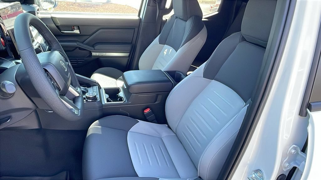 New 2026 Toyota Tacoma TRD Off-Road AWD/4WD image 12