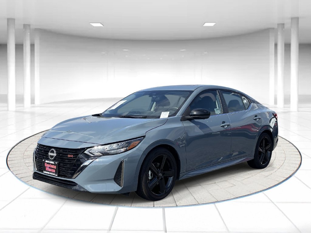 Certified 2025 Nissan Sentra SR w/ SR Premium Package FWD image 1