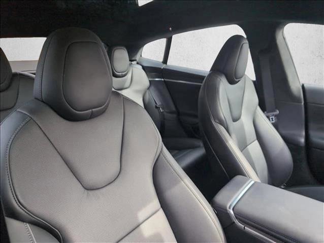 Used 2021 Tesla Model S Plaid image 23