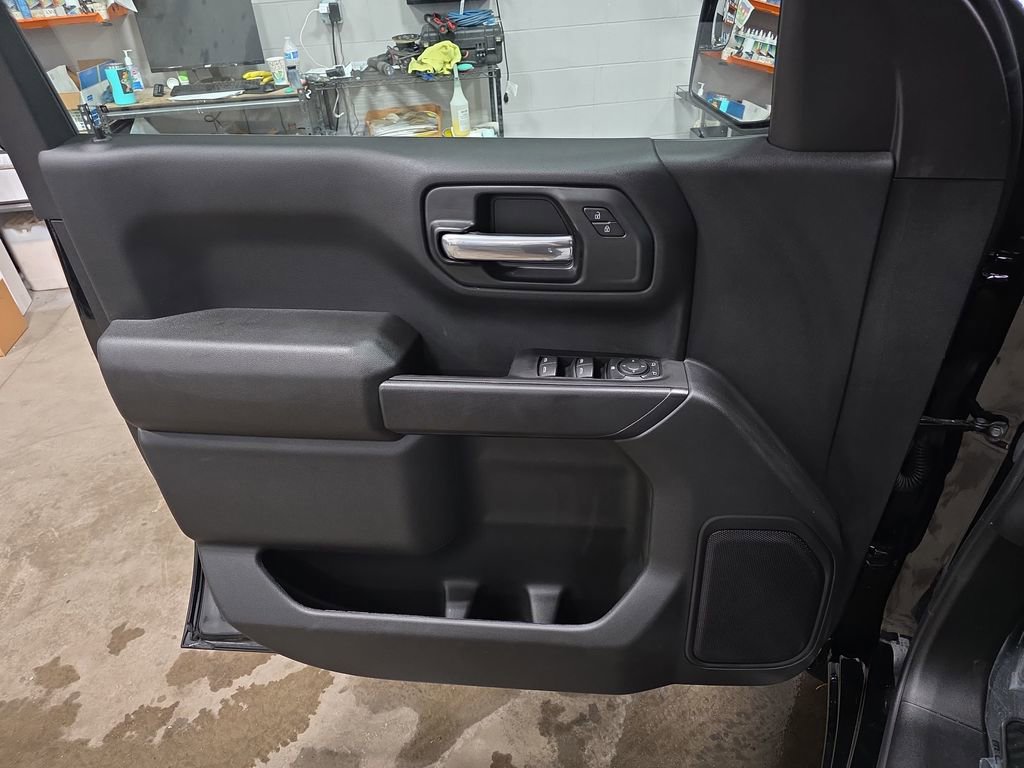 New 2025 GMC Sierra 1500 Pro w/ Graphite Edition image 27