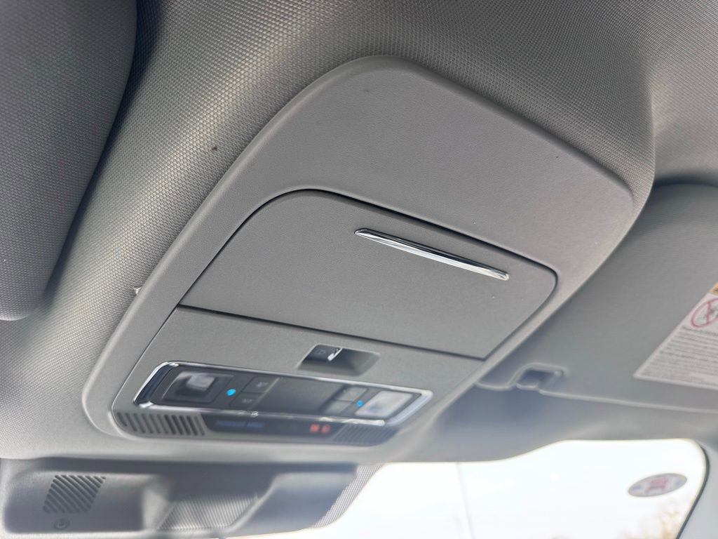 Used 2024 Ford F250 Lariat image 39