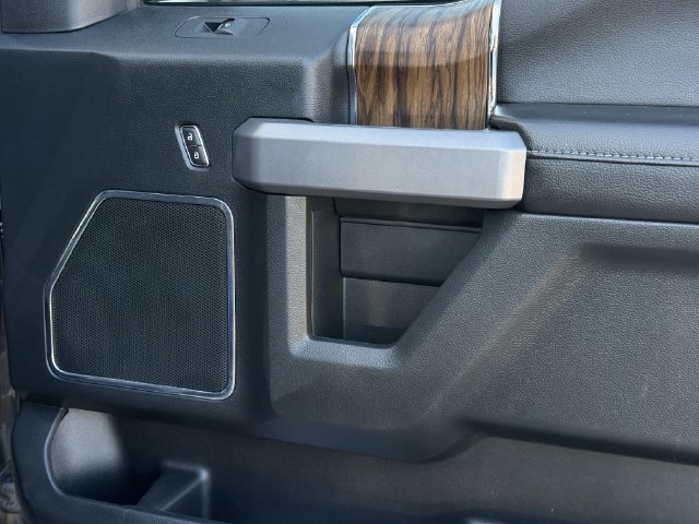 Used 2019 Ford F150 Lariat RWD image 29
