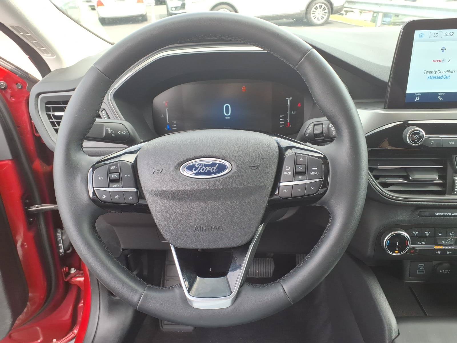 Used 2023 Ford Escape Active AWD/4WD image 17