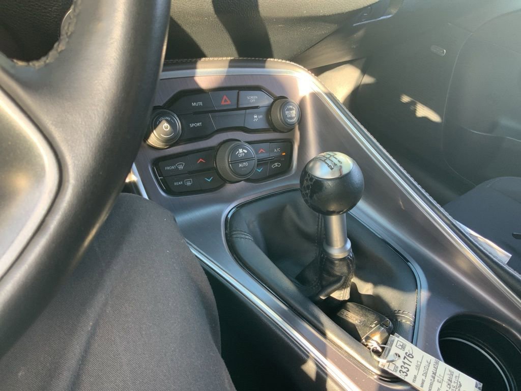 Certified 2017 Dodge Challenger R/T w/ Sound Group image 18