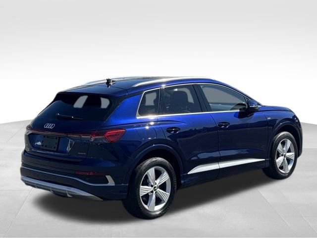 Certified 2023 Audi Q4 e-tron Premium w/ Convenience Package image 7