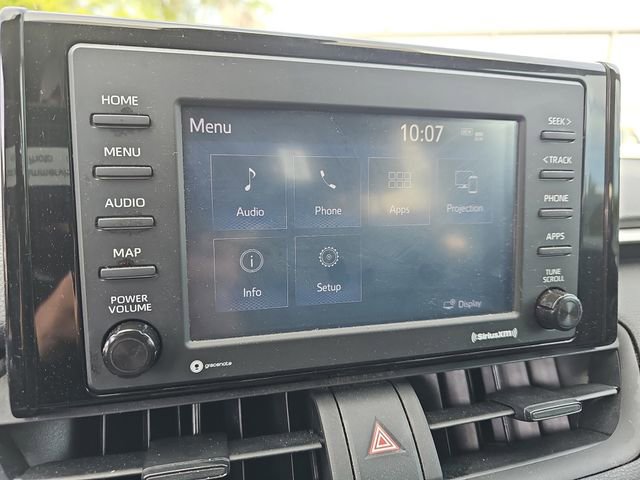 Used 2022 Toyota RAV4 XLE image 19