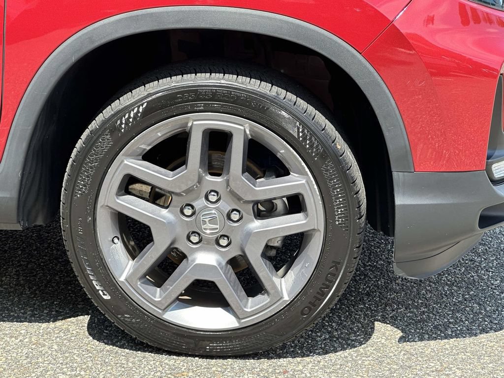 Certified 2023 Honda Passport EX-L image 6
