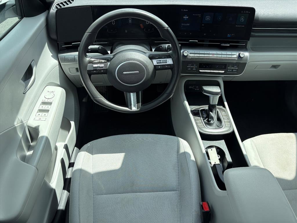 Certified 2024 Hyundai Kona SEL AWD/4WD image 19