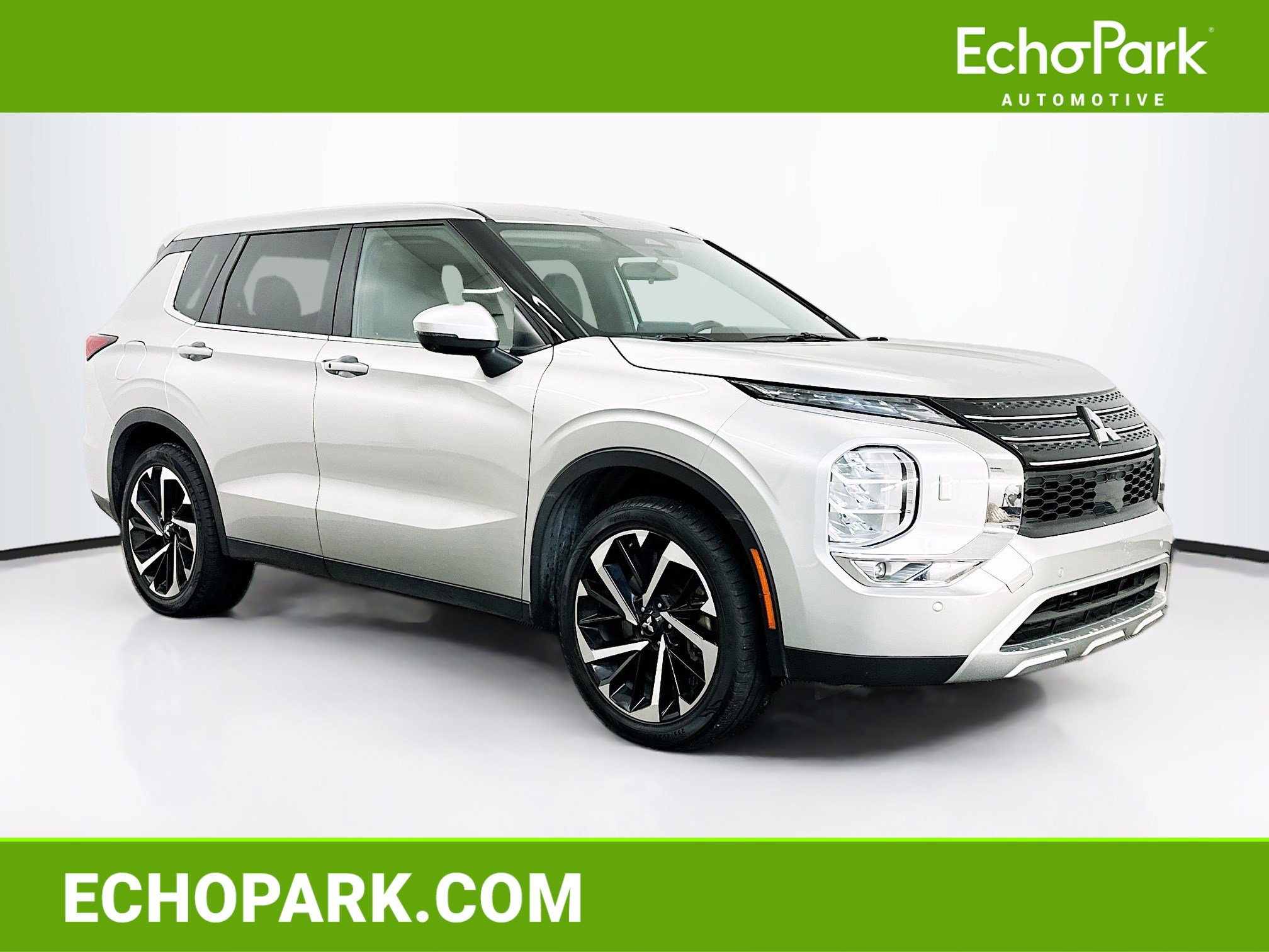 Used 2024 Mitsubishi Outlander SE video 1