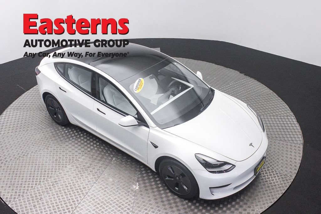 Used 2023 Tesla Model 3 Standard Range RWD image 3