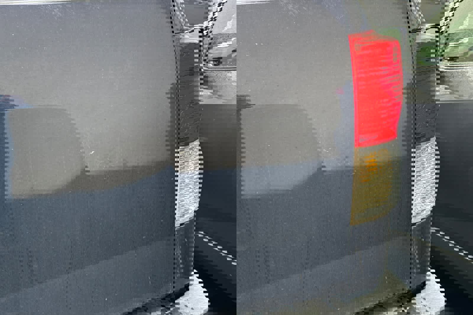 Used 2011 Toyota Tundra 2WD Double Cab image 17