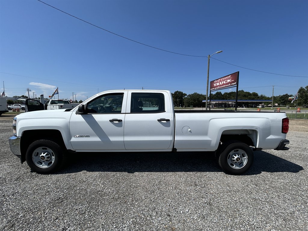 Used 2018 Chevrolet Silverado 2500 W/T RWD image 10