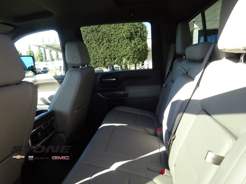 Used 2020 Chevrolet Silverado 3500 LTZ w/ LTZ Premium Package image 21