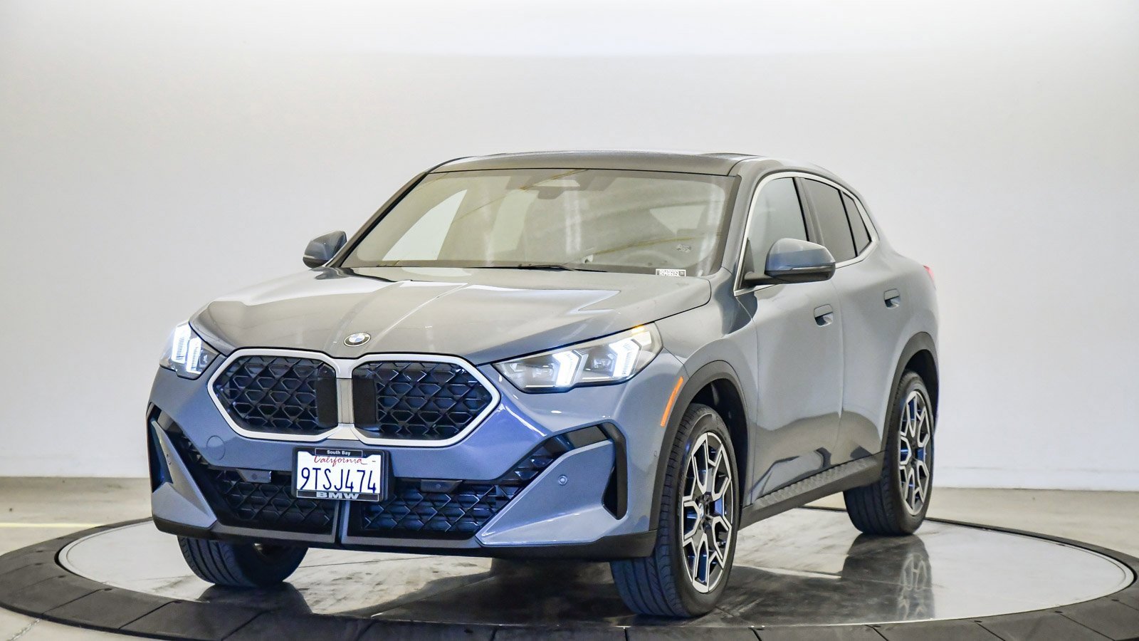 Used 2025 BMW X2 xDrive28i w/ Premium Package