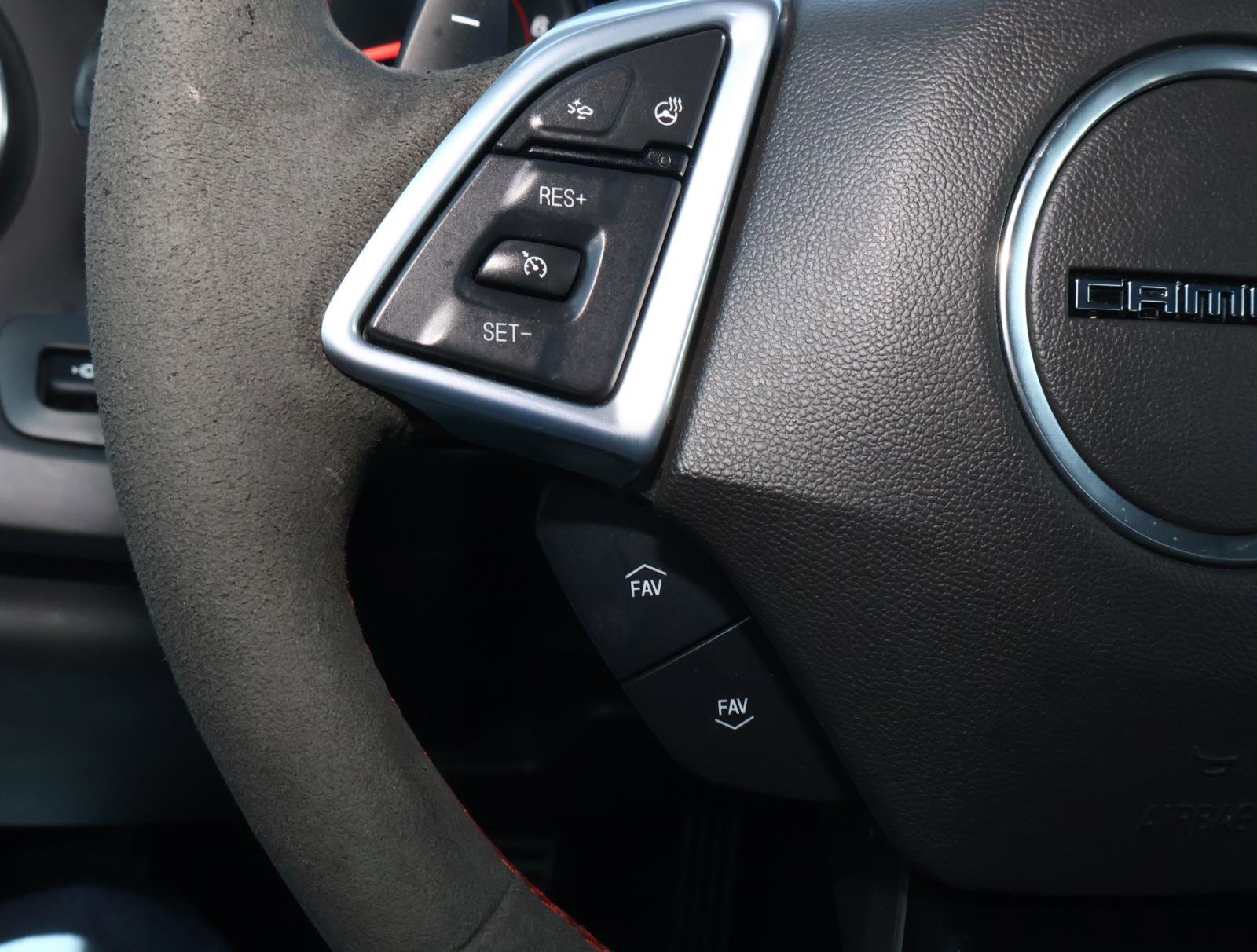 Used 2021 Chevrolet Camaro ZL1 image 25