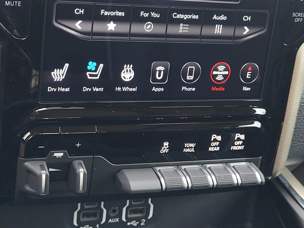 Used 2021 RAM 1500 Laramie w/ Laramie Southwest Edition image 25