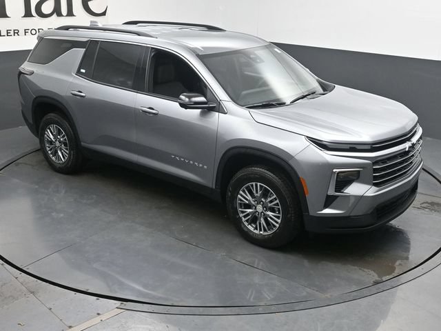 New 2026 Chevrolet Traverse LT w/ Driver Confidence Package FWD image 27