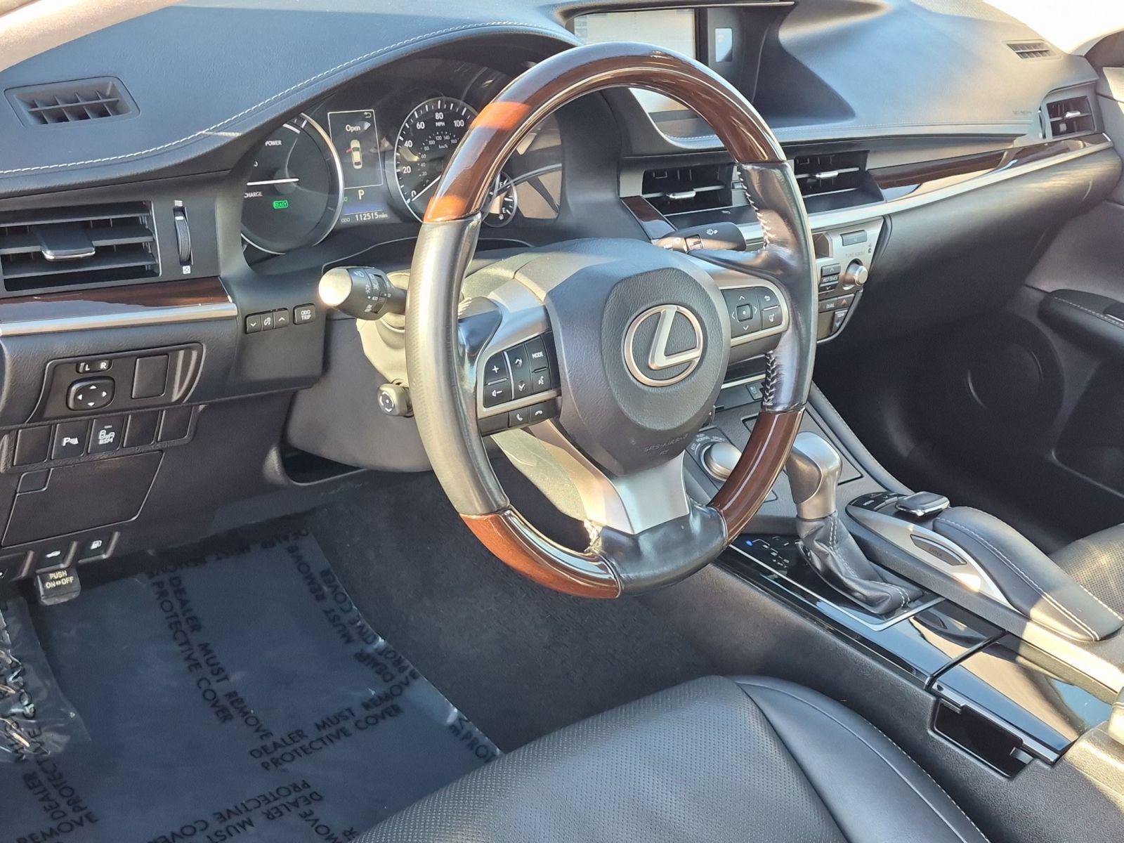 Used 2016 Lexus ES 300h w/ Navigation System Package FWD image 14