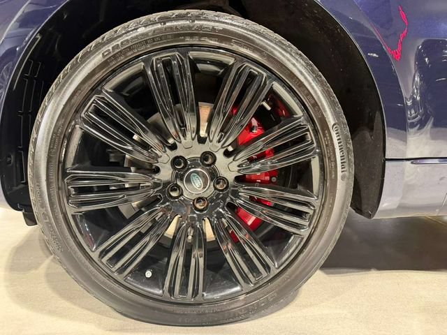 Used 2019 Land Rover Range Rover Sport HST AWD/4WD image 19