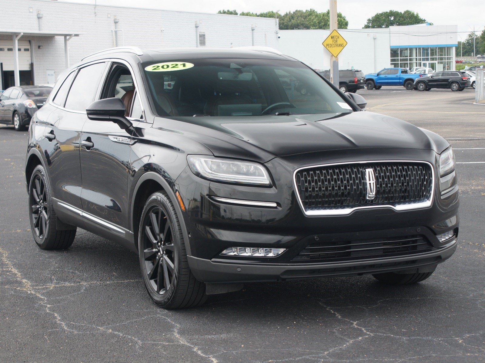 Used 2021 Lincoln Nautilus Reserve w/ Equipment Group 202A AWD/4WD image 21