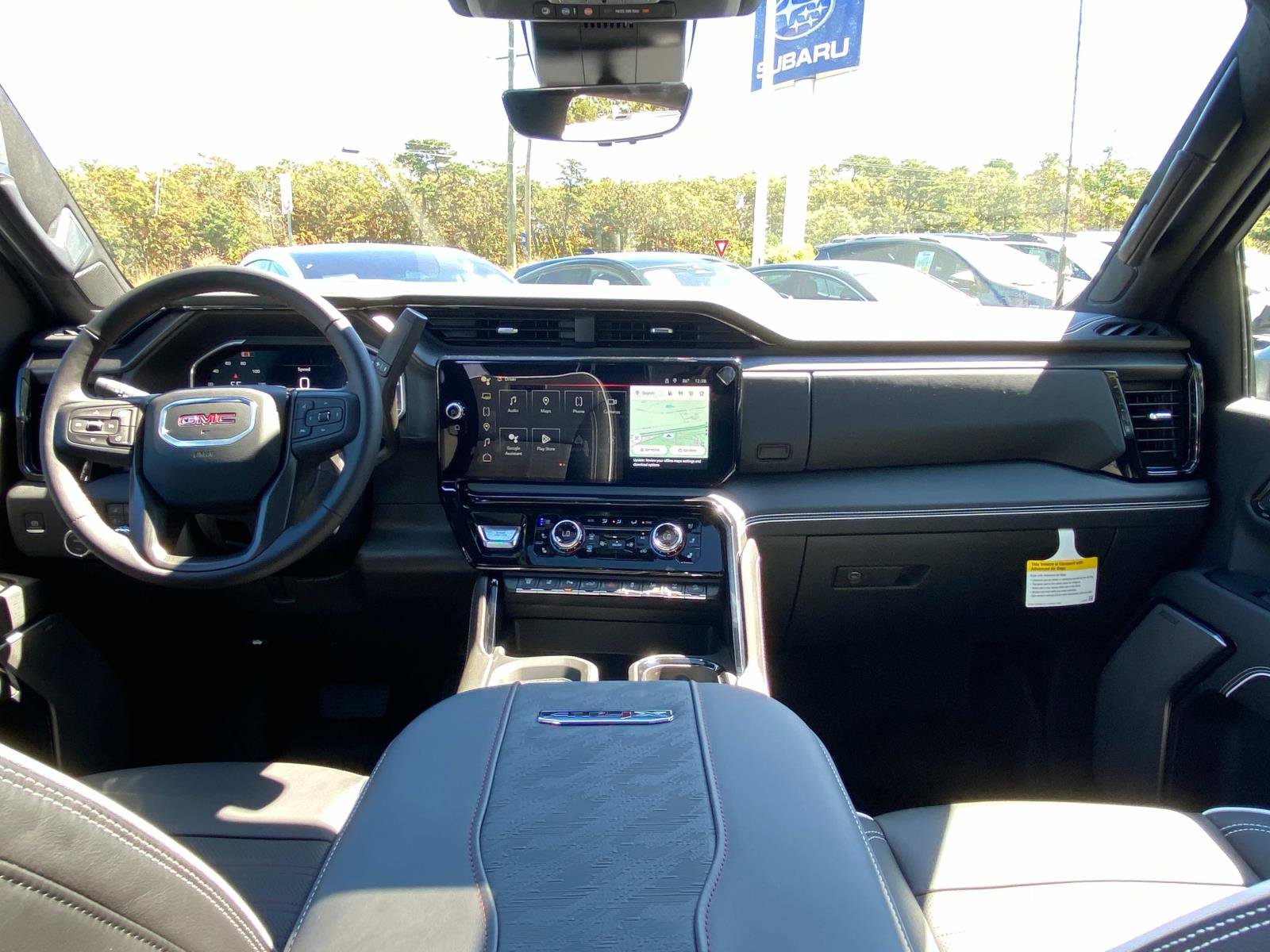 Used 2025 GMC Sierra 2500 AT4X w/ AT4X AEV Edition image 16