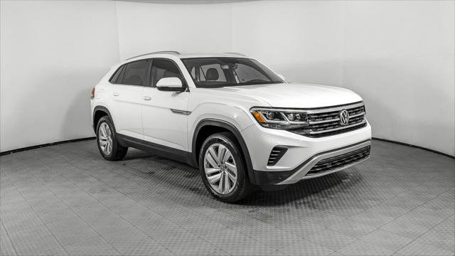 Used 2023 Volkswagen Atlas Cross Sport SE FWD image 11