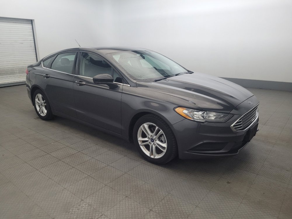 Used 2018 Ford Fusion SE w/ Fusion SE Technology Package FWD image 13