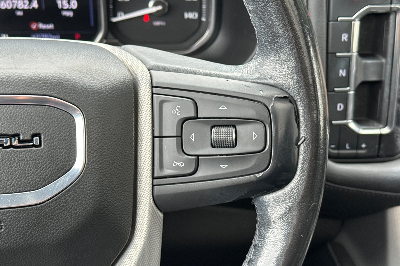 Used 2021 GMC Yukon XL Denali w/ Denali Ultimate Package AWD/4WD image 33