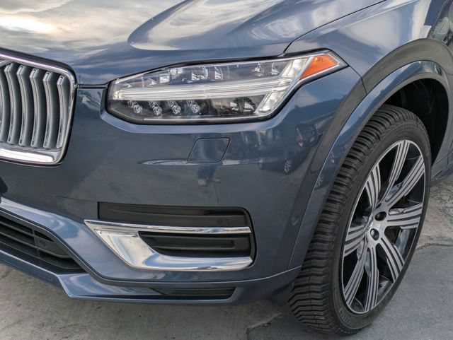Certified 2022 Volvo XC90 T8 Inscription w/ Advanced Package AWD/4WD image 9