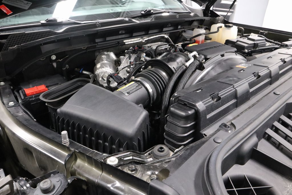 Used 2023 GMC Sierra 2500 AT4 w/ AT4 Preferred Package image 15