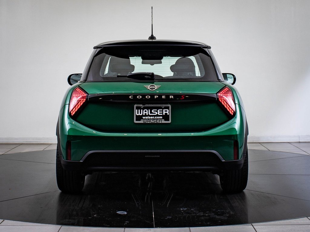 Certified 2025 MINI Cooper S image 10