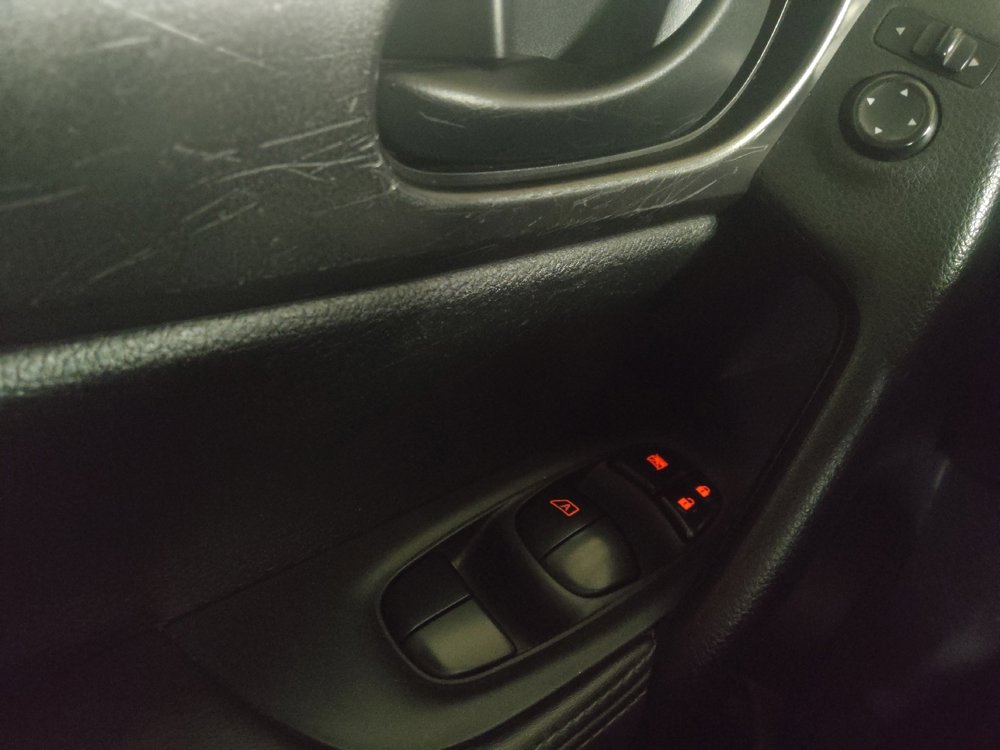 Used 2019 Nissan Rogue Sport S FWD image 27