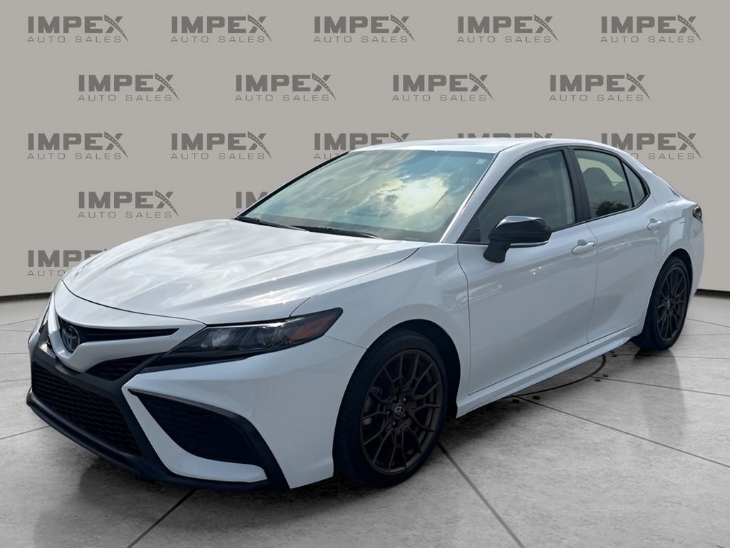 Used 2023 Toyota Camry SE w/ Convenience Package