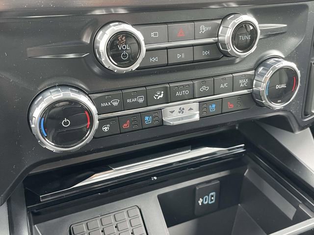 New 2026 Ford F250 Lariat w/ Tremor Off-Road Package image 8