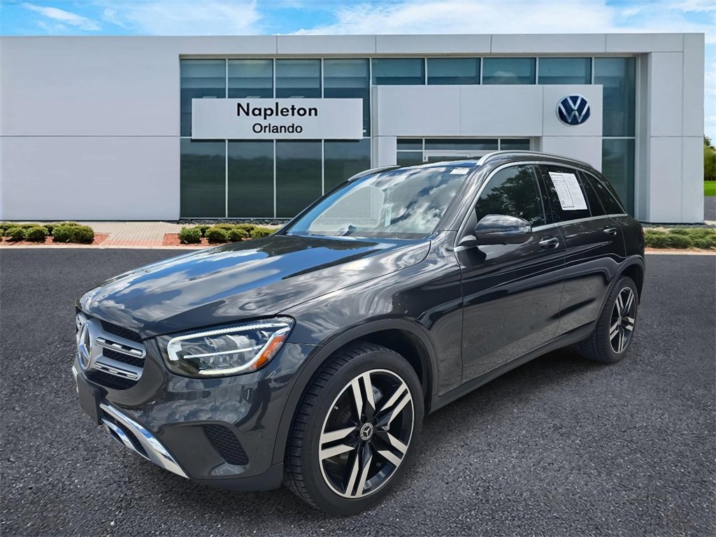 Used 2021 Mercedes-Benz GLC 300 4MATIC w/ Premium Package